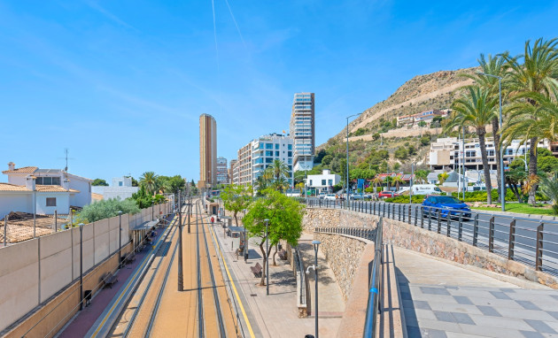 Herverkoop - Apartment - Alicante - La Albufereta