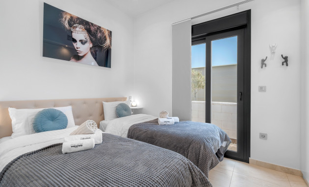 Herverkoop - Detached Villa - Orihuela Costa - Villamartin