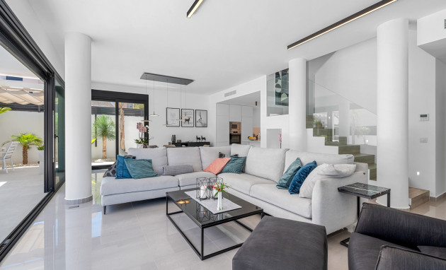 Herverkoop - Detached Villa - Guardamar del Segura - Los Secanos