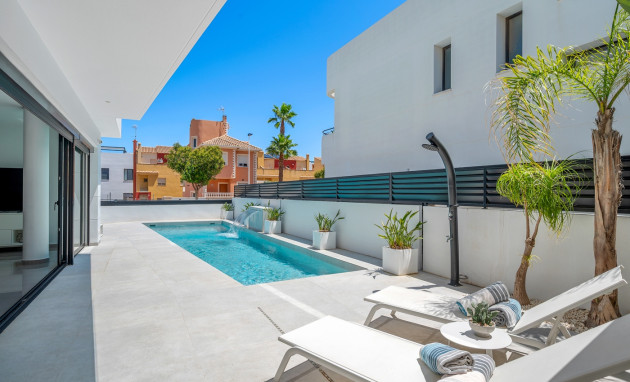 Herverkoop - Detached Villa - Guardamar del Segura - Los Secanos
