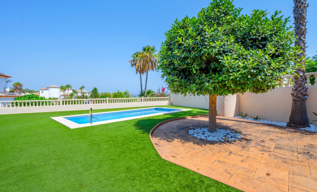 Herverkoop - Detached Villa - Benissa - Carrio