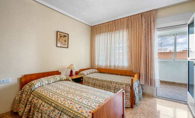 Herverkoop - Apartment - Torrevieja - Playa Del Cura