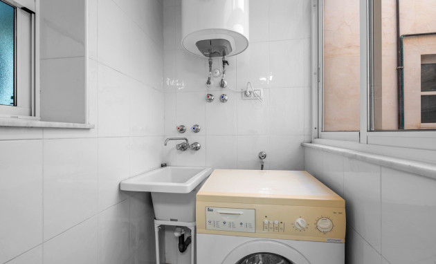 Herverkoop - Apartment - Torrevieja - Torrevieja - Centre