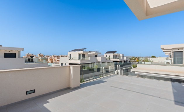 Herverkoop - Semi detached Villa - La Marina - La Marina - Urbanization