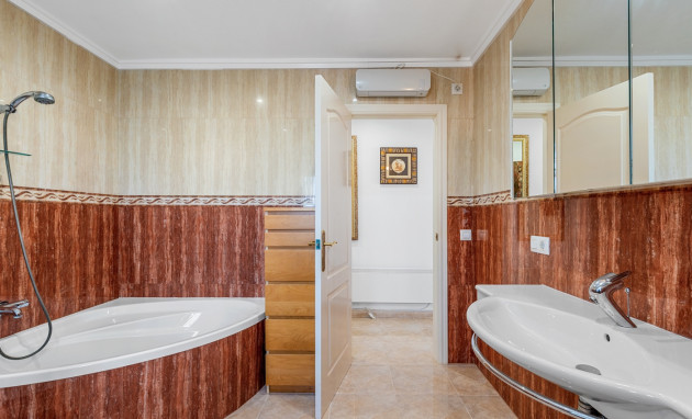 Herverkoop - Detached Villa - Ciudad Quesada - La Marquesa