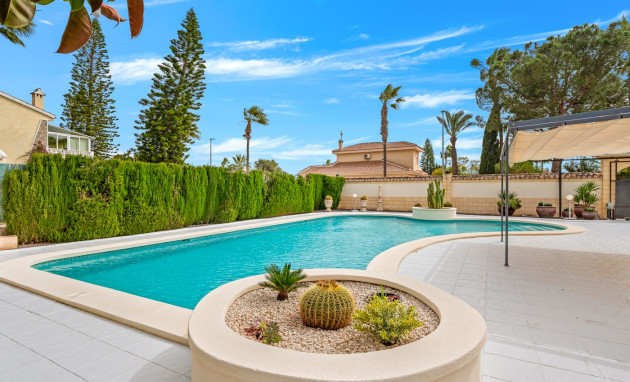Herverkoop - Detached Villa - Ciudad Quesada - Doña Pepa