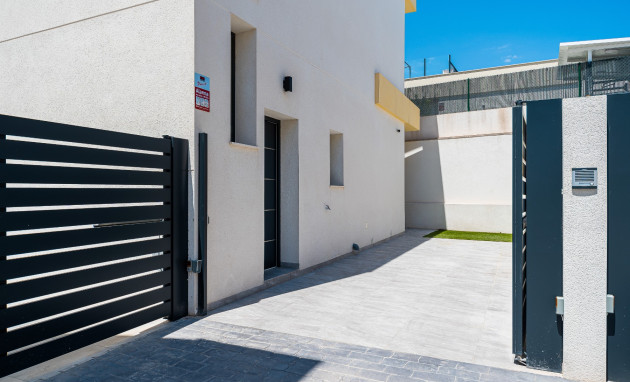 Herverkoop - Detached Villa - Los Montesinos - La Herrada