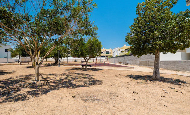 Herverkoop - Detached Villa - Los Montesinos - La Herrada