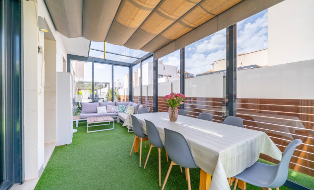 Herverkoop - Detached Villa - Torrevieja - Aguas Nuevas
