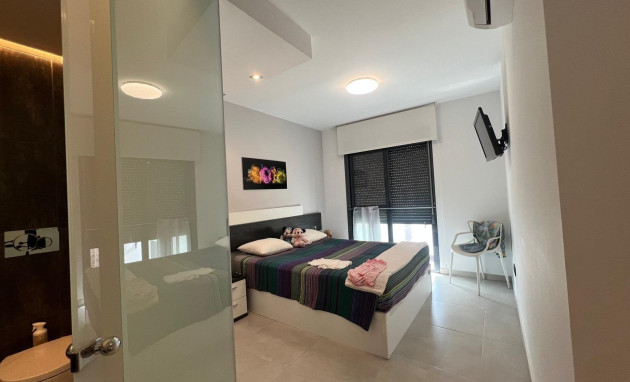 Herverkoop - Apartment - Guardamar del Segura - Urbanizaciones