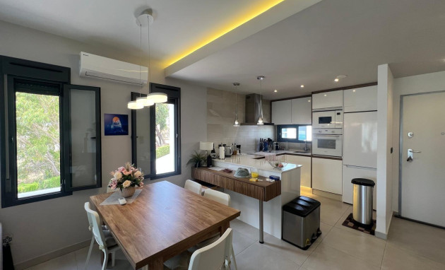 Herverkoop - Apartment - Guardamar del Segura - Urbanizaciones
