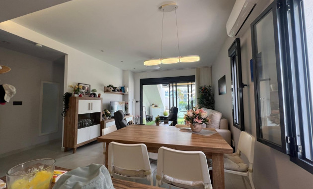 Herverkoop - Apartment - Guardamar del Segura - Urbanizaciones