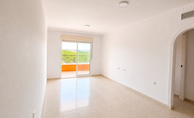 Herverkoop - Appartement - Studio - Algorfa - Pueblo
