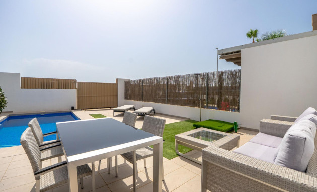 Herverkoop - Detached Villa - Guardamar del Segura - El Raso