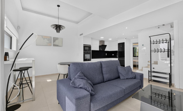 Herverkoop - Detached Villa - Guardamar del Segura - El Raso