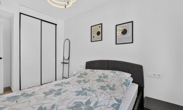 Herverkoop - Detached Villa - Guardamar del Segura - El Raso