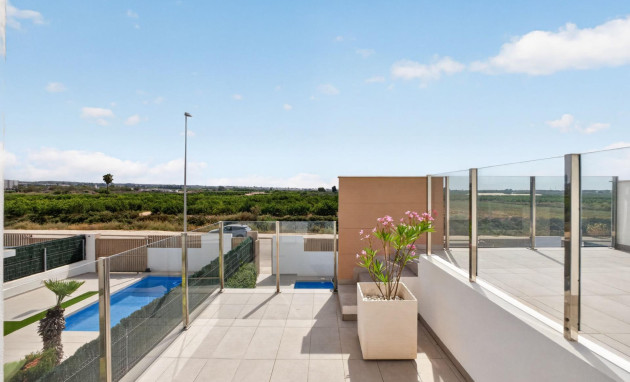 Herverkoop - Detached Villa - Guardamar del Segura - El Raso