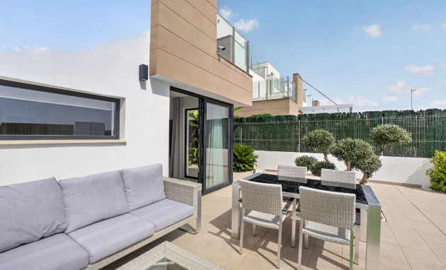Herverkoop - Detached Villa - Guardamar del Segura - El Raso