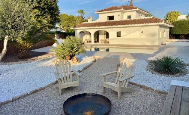 Herverkoop - Detached Villa - Orihuela Costa - Cabo Roig