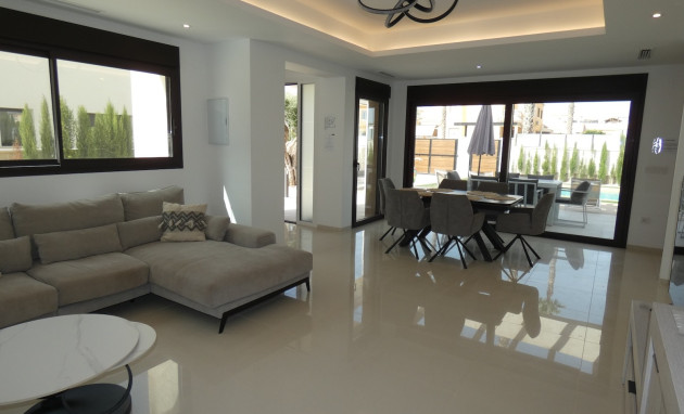 Herverkoop - Detached Villa - Ciudad Quesada - Doña Pepa