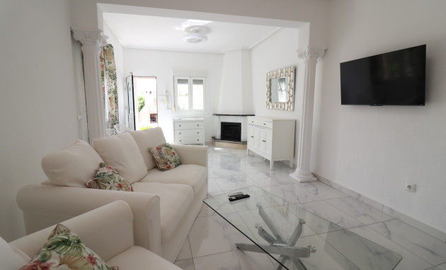 Herverkoop - Detached Villa - Ciudad Quesada - La Fiesta