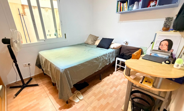 Reventa - Apartamento - Sin dormitorio - Los Montesinos