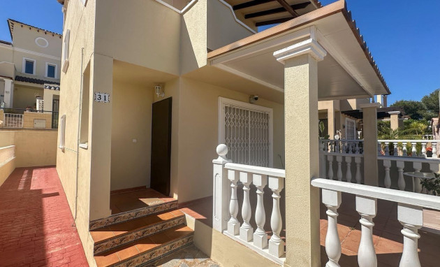 Herverkoop - Apartment - Orihuela Costa - Las Filipinas