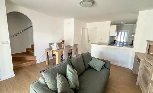 Herverkoop - Apartment - Orihuela Costa - Las Filipinas
