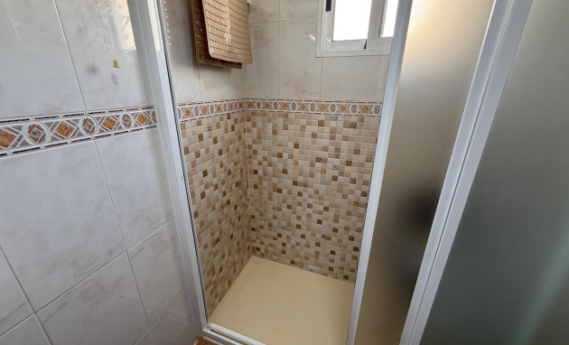 Herverkoop - Apartment - Torrevieja - Playa del cura