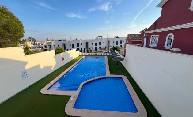 Herverkoop - Villa - Torrevieja - Los Frutales
