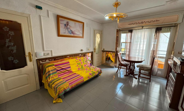 Herverkoop - Studio - Torrevieja - Centro