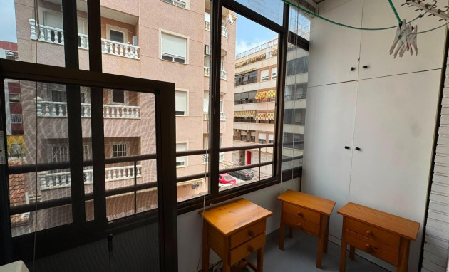 Herverkoop - Studio - Torrevieja - Centro