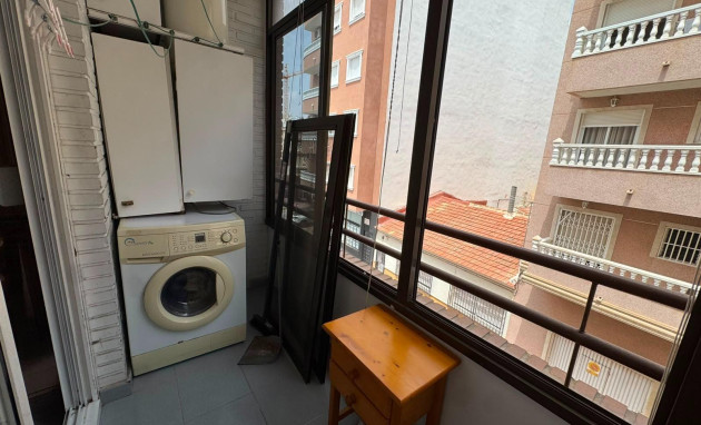 Herverkoop - Studio - Torrevieja - Centro