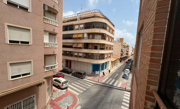 Herverkoop - Studio - Torrevieja - Centro