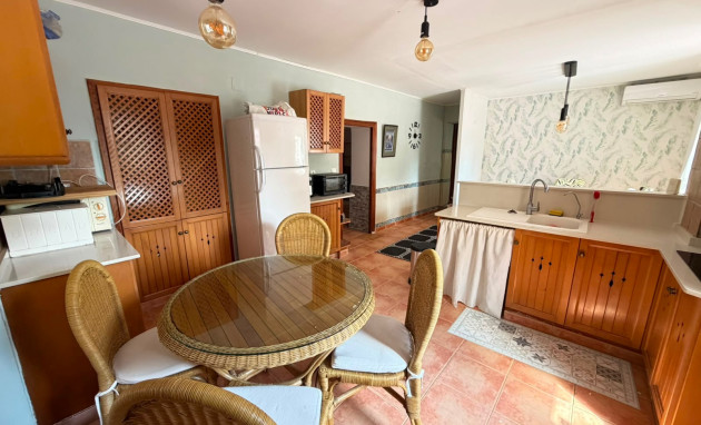 Herverkoop - House - Orihuela - Torremendo