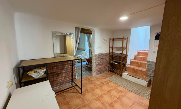Herverkoop - House - Orihuela - Torremendo