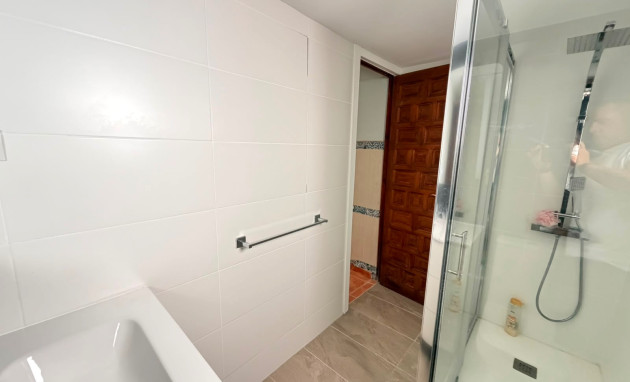 Herverkoop - House - Orihuela - Torremendo