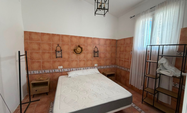 Herverkoop - House - Orihuela - Torremendo