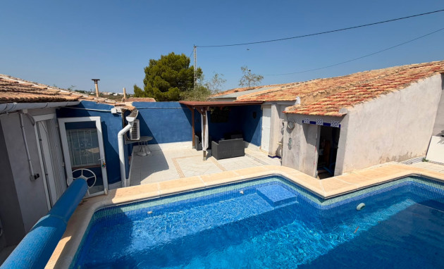 Herverkoop - House - Orihuela - Torremendo