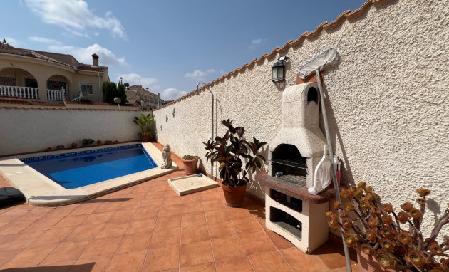 Resale - Villa - Ciudad Quesada