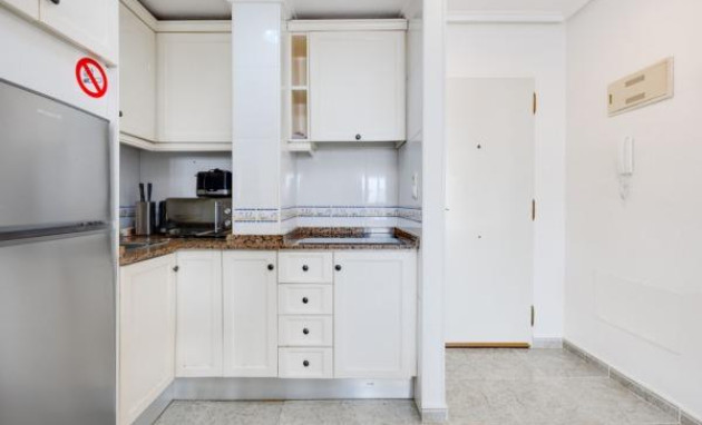 Herverkoop - Apartment - Torrevieja - Playa del cura
