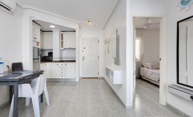 Herverkoop - Apartment - Torrevieja - Playa del cura