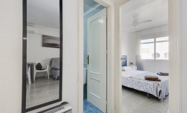 Herverkoop - Apartment - Torrevieja - Playa del cura