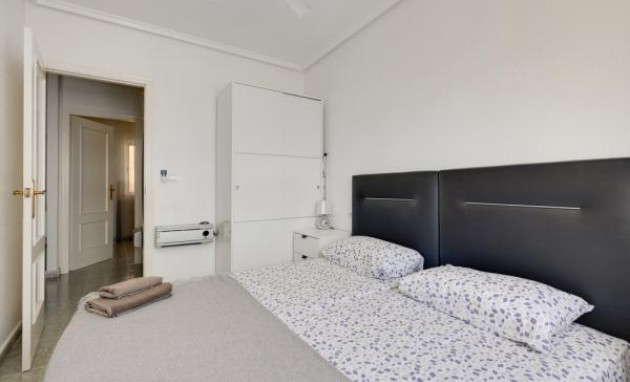 Herverkoop - Apartment - Torrevieja - Playa del cura
