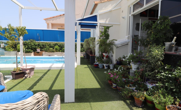 Herverkoop - Detached Villa - Algorfa - Montebello