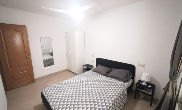 Resale - Apartment - Torrevieja - Nueva Torrevieja