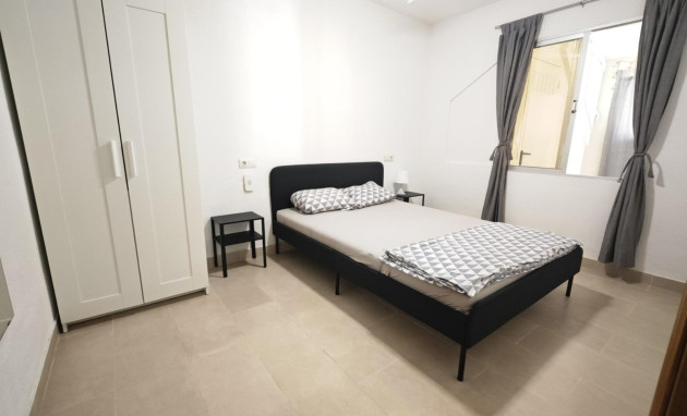 Resale - Apartment - Torrevieja - Nueva Torrevieja