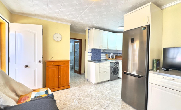 Revente - Detached House / Villa - Torrevieja - Torreta III