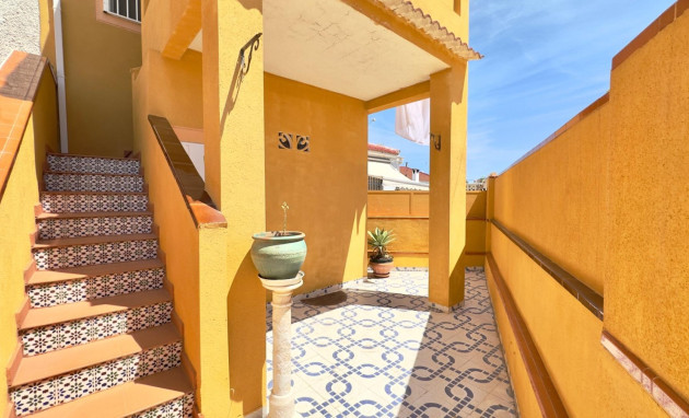 Revente - Detached House / Villa - Torrevieja - Torreta III