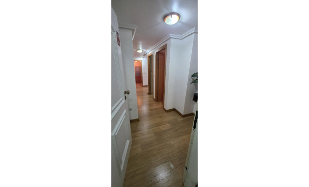 Herverkoop - Apartment - Torrevieja - Centro